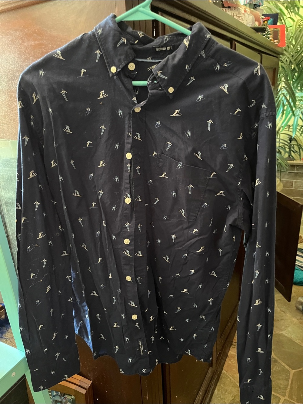 Men's Navy Long-Sleeve Button-Down Shirt with Micro Print